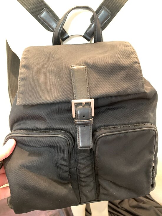 Coach vintage fabric drawstring backpack #E1J-7432 pre owned top hanger broken main image 9